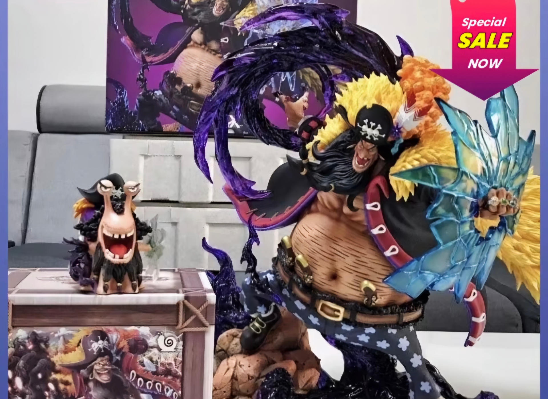 Figura Barbanegra con Den Den Mushi detalle